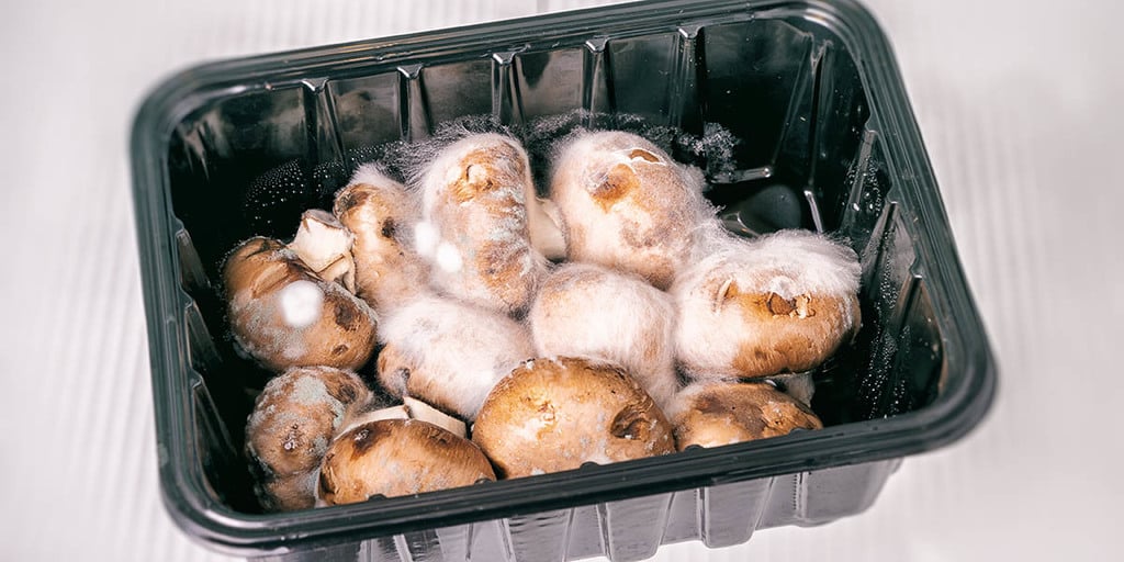 How long do sliced mushrooms last in refrigerator