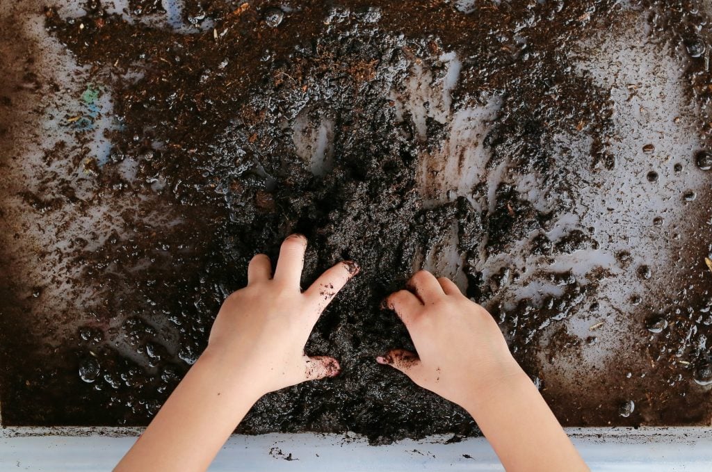 Mixing compost