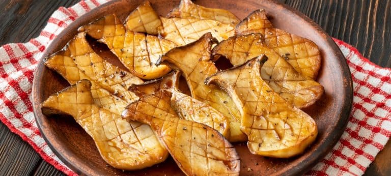 Grilled King Oyster mushrooms make a great meat replacement